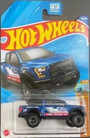 17 Ford F-150 Raptor