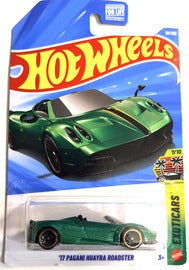 17 Pagani Huayra Roadster