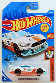 Custom 18 Ford Mustang GT
