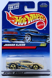 Jaguar XJ220