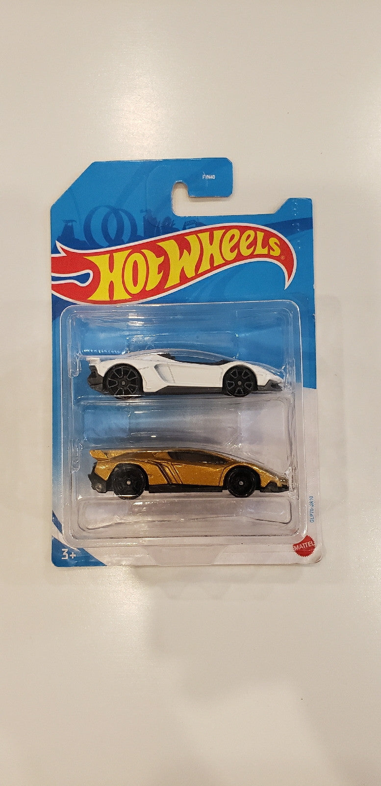 Lamborghini Aventador & Lamborghini Veneno