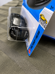 Porsche 911 Carrera T - Missing Porsche Logo