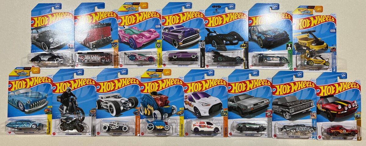 2024 Treasure Hunt Set